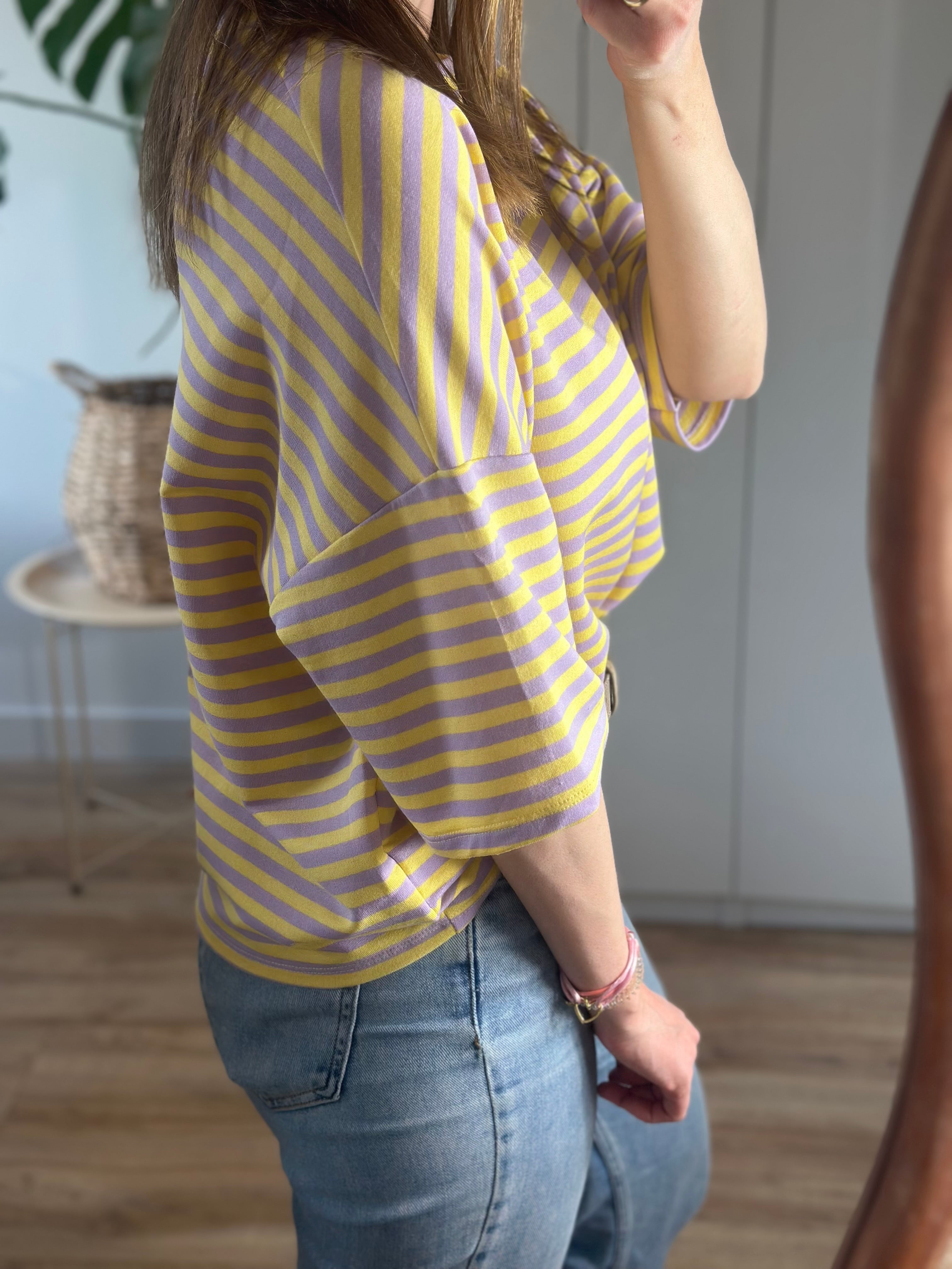 Lila Geel Gestreep T-shirt | Top Floor