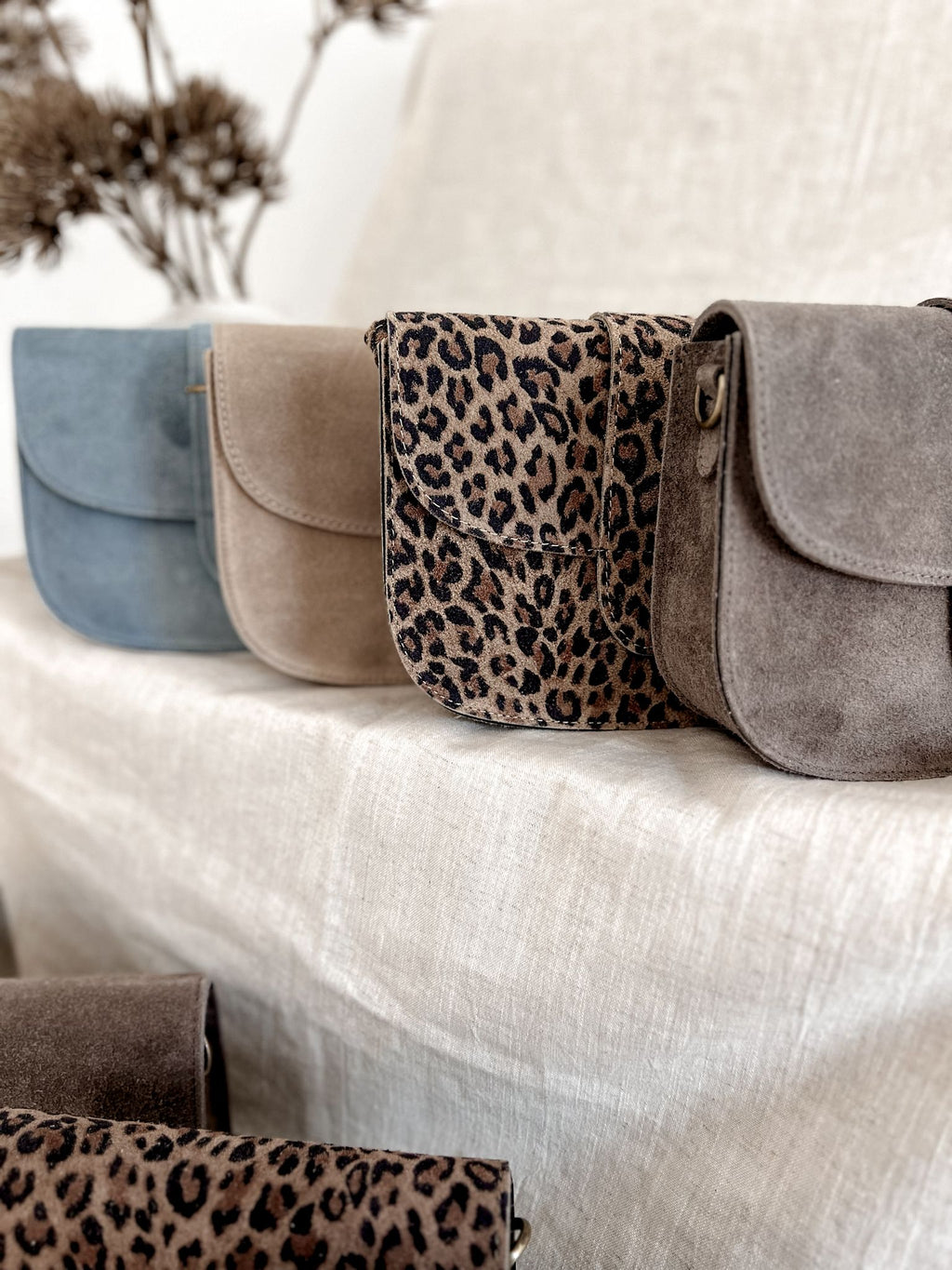 Panter suede tas voor dames 1